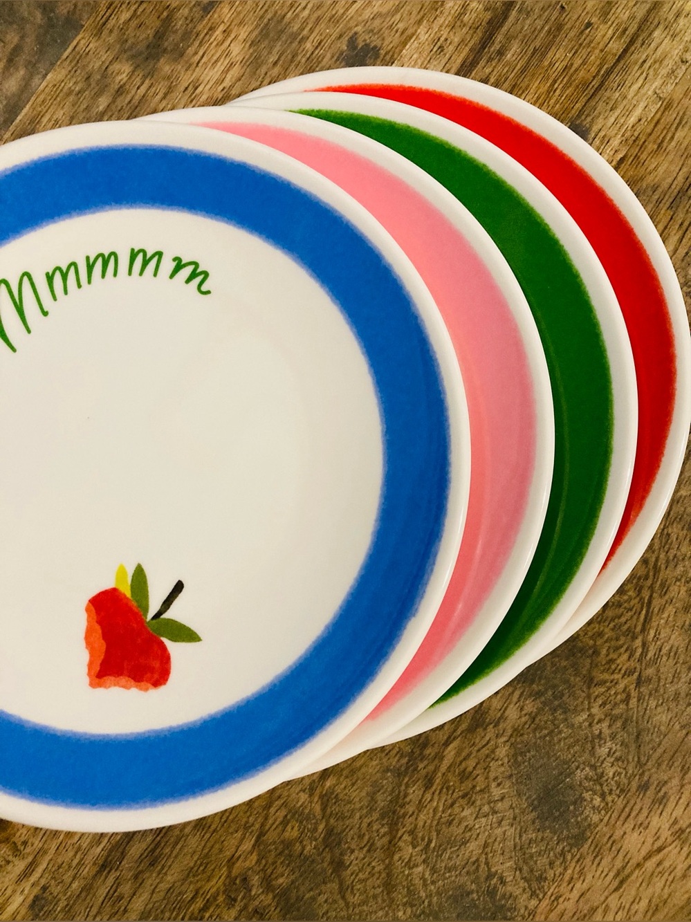 kate spade NIB Set 4 TidBit Plates Melamine Green Pink Red Blue Adventure Str
